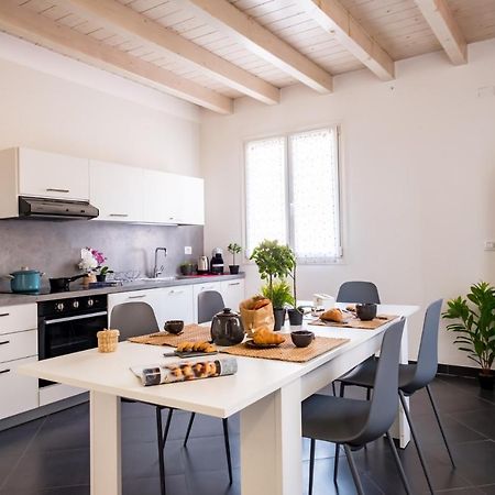 Residenza Gelsomino Apartment Desenzano del Garda Exterior foto