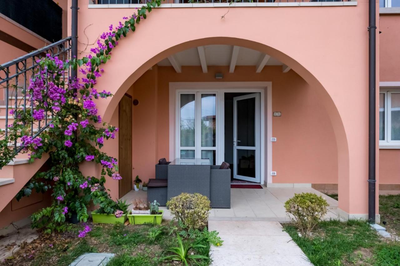 Residenza Gelsomino Apartment Desenzano del Garda Exterior foto