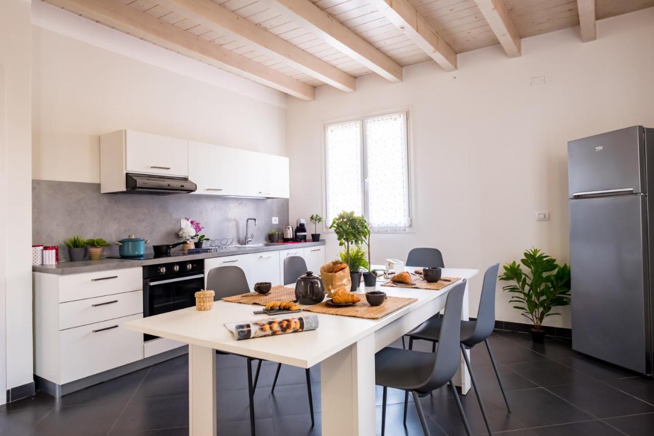 Residenza Gelsomino Apartment Desenzano del Garda Exterior foto
